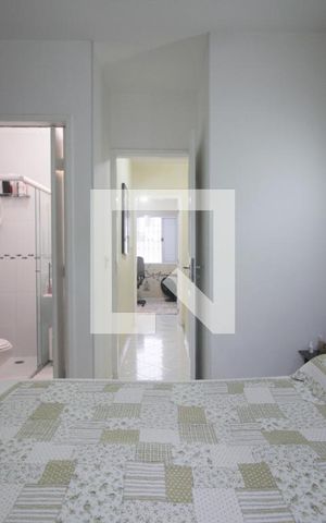 Casa à venda com 155m², 3 quartos e 3 vagasSuíte 2