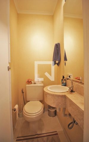 Casa à venda com 155m², 3 quartos e 3 vagasLavabo