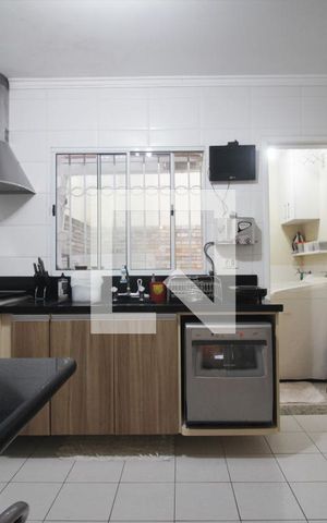 Casa à venda com 155m², 3 quartos e 3 vagasCozinha