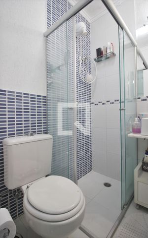 Casa à venda com 155m², 3 quartos e 3 vagasBanheiro da suíte 2