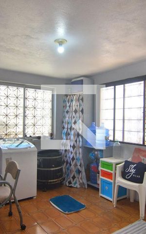 Casa à venda com 150m², 3 quartos e 3 vagasÁrea de serviço
