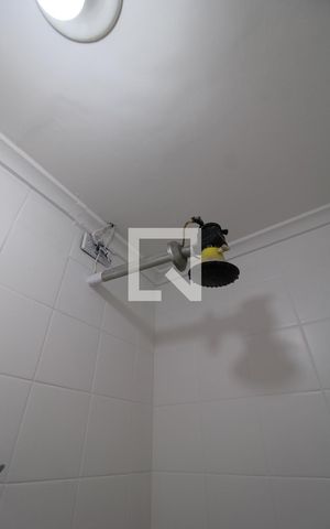 Apartamento à venda com 78m², 2 quartos e 1 vagaBanheiro de Serviço