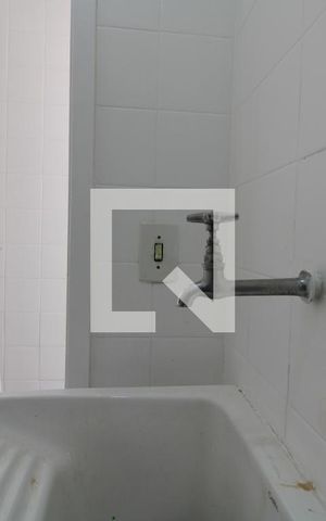 Apartamento à venda com 78m², 2 quartos e 1 vagaBanheiro de Serviço