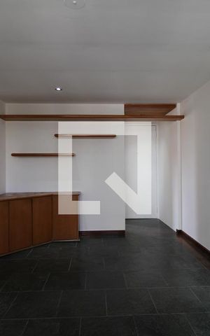 Apartamento à venda com 78m², 2 quartos e 1 vagaSala