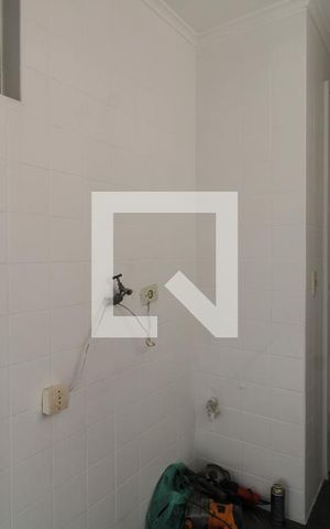 Apartamento à venda com 78m², 2 quartos e 1 vagaÁrea de Serviço
