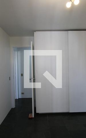 Apartamento à venda com 78m², 2 quartos e 1 vagaQuarto 2