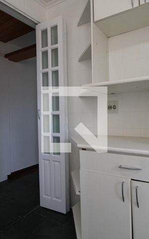 Apartamento à venda com 78m², 2 quartos e 1 vagaCozinha
