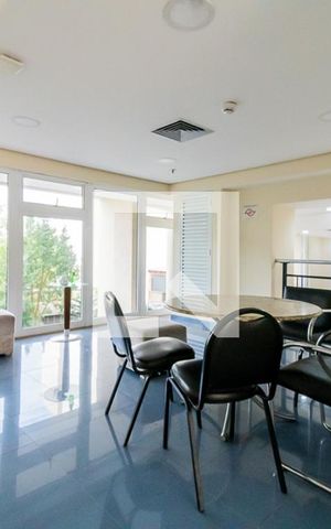 Apartamento à venda com 44m², 1 quarto e 1 vaga Apartamento à venda com 44m², 1 quarto e 1 vagaÁrea comum - Salão de Jogos