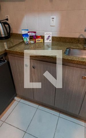 Apartamento à venda com 44m², 1 quarto e 1 vaga Apartamento à venda com 44m², 1 quarto e 1 vagaCozinha - Armários