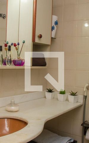 Apartamento à venda com 107m², 3 quartos e 1 vagaBanheiro Social