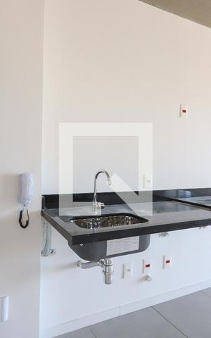 Studio à venda com 33m², 1 quarto e sem vaga Studio à venda com 33m², 1 quarto e sem vagaCozinha