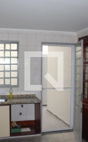Casa à venda com 175m², 4 quartos e 2 vagasCozinha