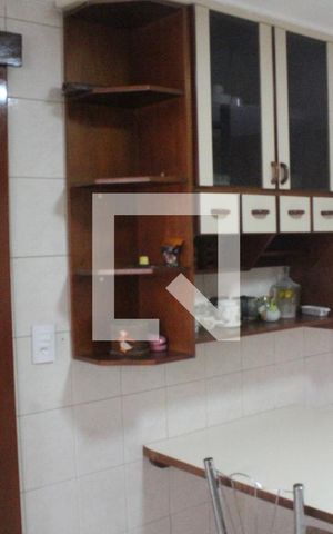 Casa à venda com 175m², 4 quartos e 2 vagasCozinha