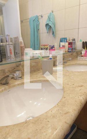 Apartamento à venda com 160m², 3 quartos e 3 vagasPia