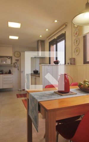 Apartamento à venda com 160m², 3 quartos e 3 vagasCozinha