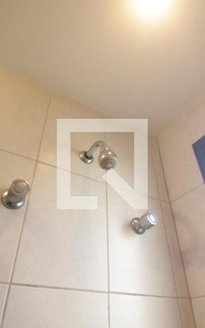 Apartamento à venda com 160m², 3 quartos e 3 vagasChuveiro