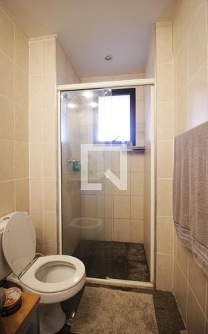 Apartamento à venda com 160m², 3 quartos e 3 vagasBanheiro da suíte 1