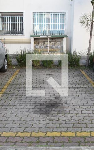 Apartamento para alugar com 45m², 2 quartos e sem vagaVaga de Carro