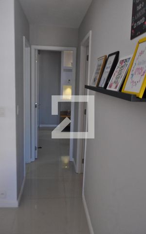 Apartamento à venda com 205m², 3 quartos e 2 vagasCorredor