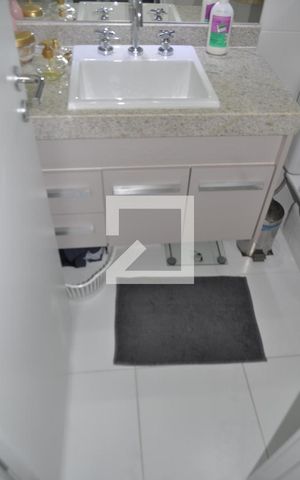 Apartamento à venda com 205m², 3 quartos e 2 vagasBanheiro da Suíte 2