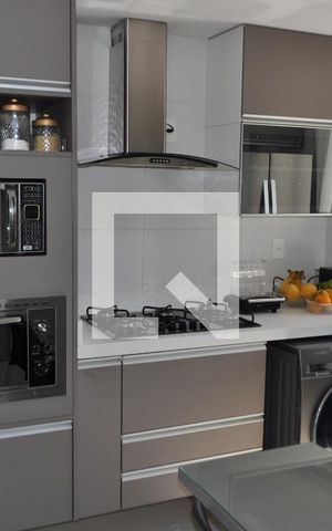 Apartamento à venda com 205m², 3 quartos e 2 vagasCozinha - Armários