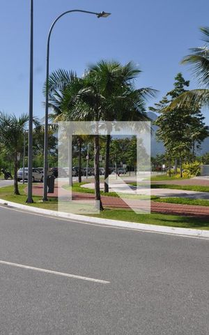 Apartamento à venda com 205m², 3 quartos e 2 vagasRua
