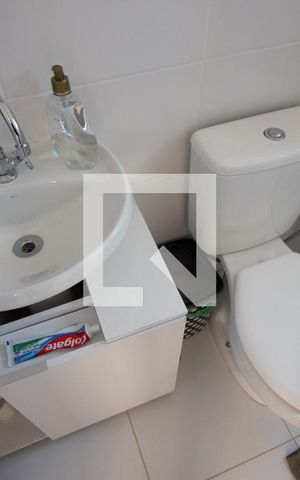 Apartamento à venda com 41m², 2 quartos e sem vagaBanheiro