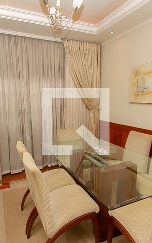 Casa à venda com 278m², 3 quartos e 2 vagas Casa à venda com 278m², 3 quartos e 2 vagasSala de Jantar