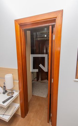 Casa à venda com 278m², 3 quartos e 2 vagas Casa à venda com 278m², 3 quartos e 2 vagasCloset da suíte 2