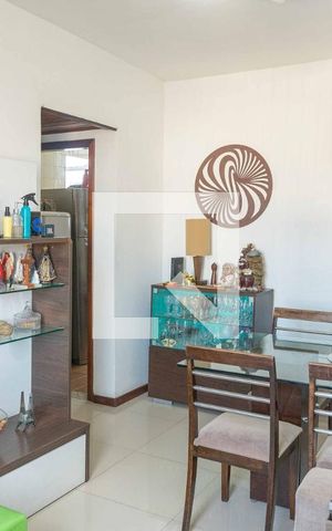 Apartamento à venda com 72m², 2 quartos e 1 vaga Apartamento à venda com 72m², 2 quartos e 1 vagaSala