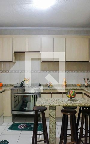 Casa à venda com 230m², 3 quartos e 2 vagasCozinha
