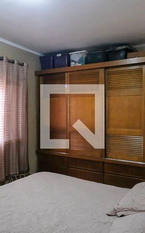 Casa à venda com 230m², 3 quartos e 2 vagasSuíte 