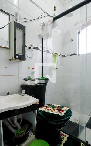 Casa à venda com 230m², 3 quartos e 2 vagasBanheiro