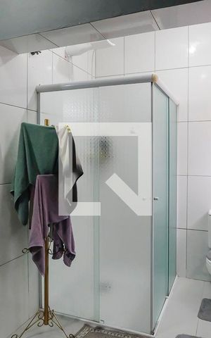 Casa à venda com 230m², 3 quartos e 2 vagasBanheiro da suíte 