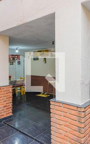 Casa à venda com 230m², 3 quartos e 2 vagasQuintal