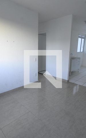 Apartamento à venda com 42m², 2 quartos e 1 vaga Apartamento à venda com 42m², 2 quartos e 1 vagaSala - cozinha