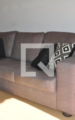 Apartamento à venda com 78m², 2 quartos e 1 vagaSofá