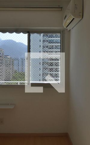 Apartamento à venda com 78m², 2 quartos e 1 vagaQuarto 1 - Armários