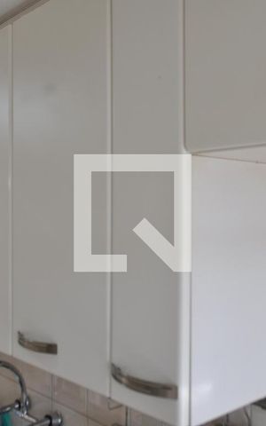 Apartamento à venda com 78m², 2 quartos e 1 vagaCozinha - Armários