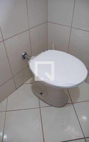 Casa para alugar com 250m², 3 quartos e 2 vagas Casa para alugar com 250m², 3 quartos e 2 vagasBanheiro 1
