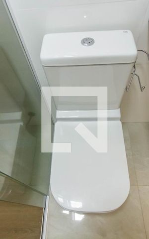 Apartamento à venda com 45m², 2 quartos e 1 vaga Apartamento à venda com 45m², 2 quartos e 1 vagaBanheiro