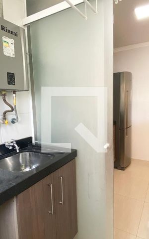 Apartamento para alugar com 69m², 3 quartos e 1 vagaÁrea de Serviço