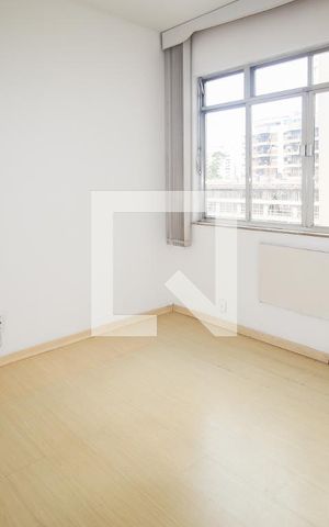 Apartamento à venda com 76m², 3 quartos e 1 vaga Apartamento à venda com 76m², 3 quartos e 1 vagaQuarto 2