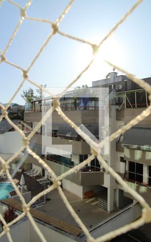 Apartamento à venda com 100m², 3 quartos e 3 vagasVista - Suíte 2