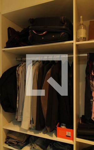 Apartamento à venda com 100m², 3 quartos e 3 vagasCloset - Suíte 2