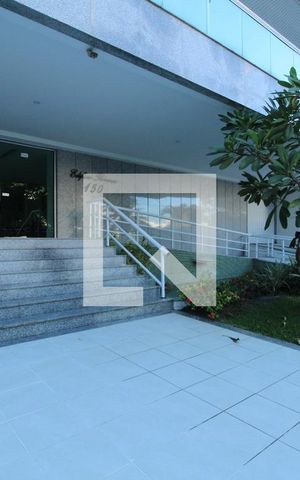 Apartamento à venda com 100m², 3 quartos e 3 vagasFachada