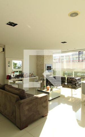 Apartamento à venda com 100m², 3 quartos e 3 vagasSala