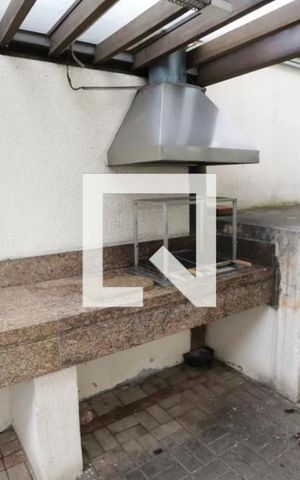 Apartamento à venda com 32m², 1 quarto e 1 vaga Apartamento à venda com 32m², 1 quarto e 1 vagaÁrea comum - Churrasqueira