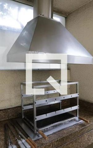 Apartamento à venda com 32m², 1 quarto e 1 vaga Apartamento à venda com 32m², 1 quarto e 1 vagaÁrea comum - Churrasqueira