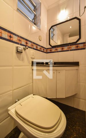 Apartamento à venda com 80m², 2 quartos e 1 vagaBanheiro 02